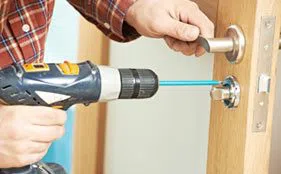 City Locksmith Services Southgate, MI 734-316-5174 - 10-Commercial-Lockouts