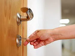 City Locksmith Services Southgate, MI 734-316-5174